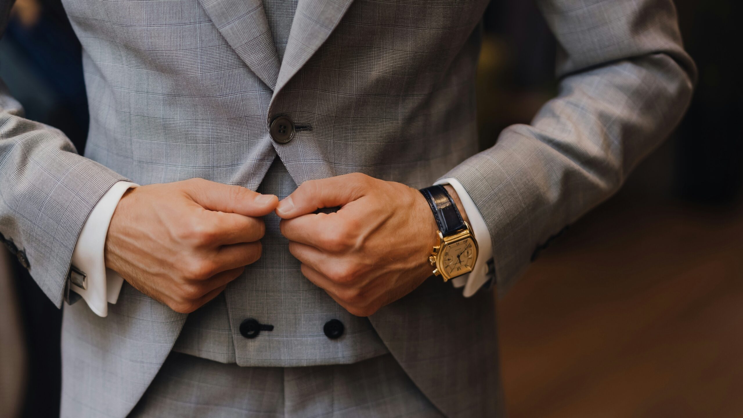 カフスボタン ブランド